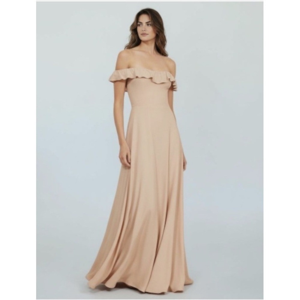 Reformation Champagne Ruffled Off the Shoulder Maxi Gown Dress‎ Size 6p